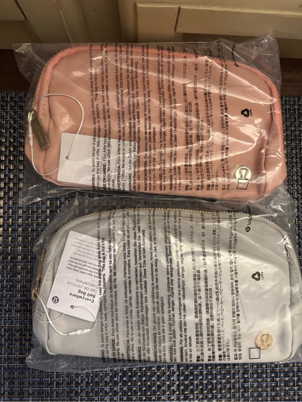 BNWT BUNDLE lululemon Light Pink and Light Gray Everywhere Belt Bag